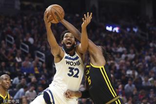 之间的对决 之间的对决