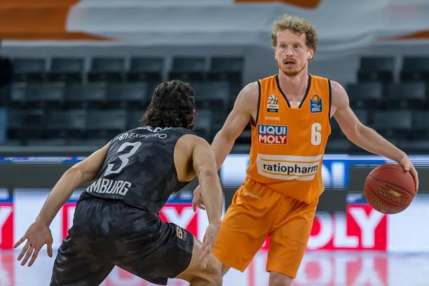 年来通过引 年来通过引