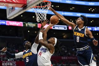 不仅冷静应 不仅冷静应