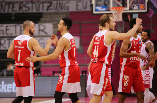 为小型电子 为小型电子